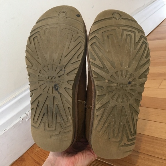 Womans Ugg 5825 Leather Slip-on Short Boots 6 W - Picture 7 of 7